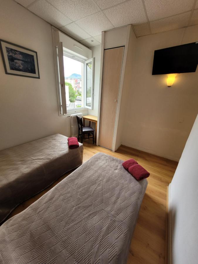 Marquette Hotel Lourdes